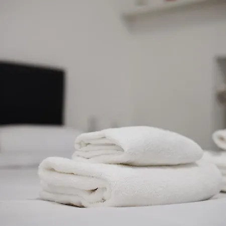 Just Urban - Stylish 25 Min From Duomo Appartement