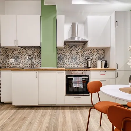 Apartamento Just Urban - Stylish 25 Min From Duomo *